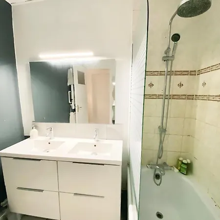 Apartamento Privee Dans Partage - Calme Et Lumineux - Proche Bordeaux - Lormont- P4-5 *